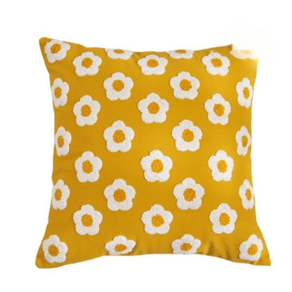 Measuring 45 x 45 cm, this cotton and polyester cushion cover is the perfect size to brighten up your home décor with effortless style and a cozy vibe.